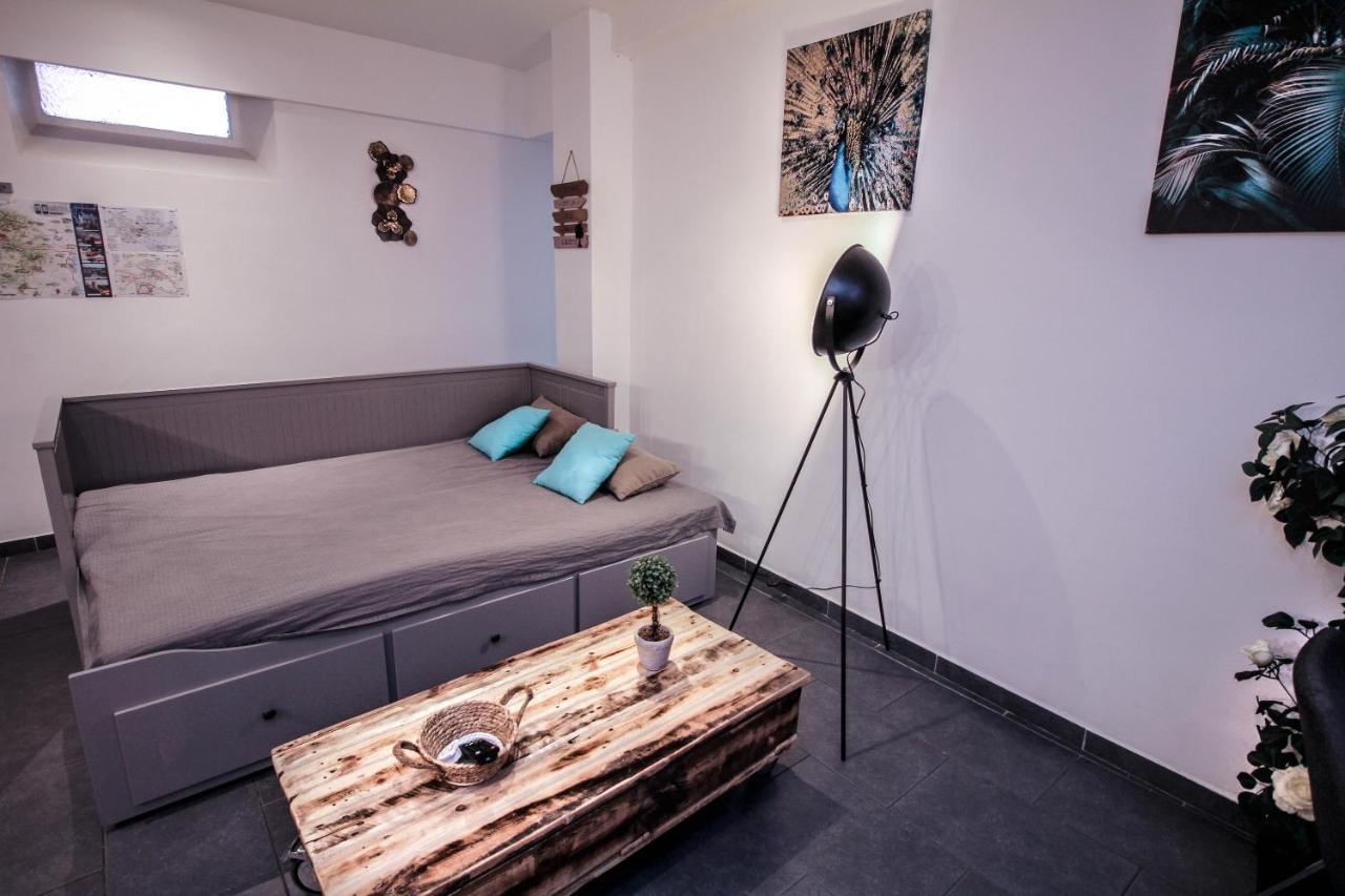 Appartement Calme Et Spacieux, Cite Et Ville A Pied, Wifi, 2 Chambres, 3 Lits Carcassonne Exterior photo